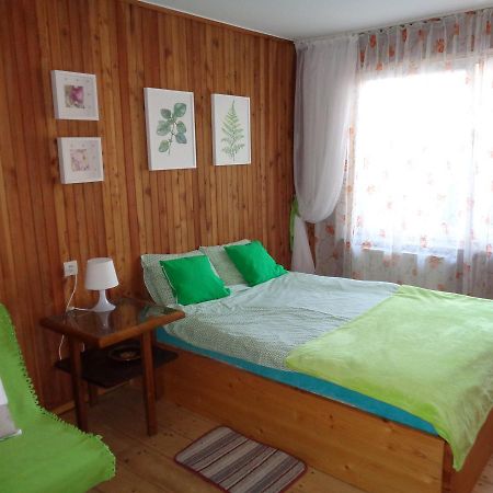 Uroczy Domek Z Ogrodem I Tarasem Myslenice Luaran gambar