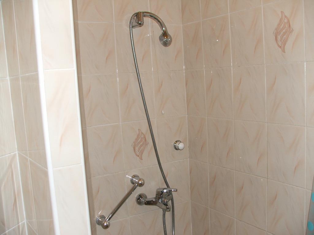 Uroczy Domek Z Ogrodem I Tarasem Myslenice Luaran gambar