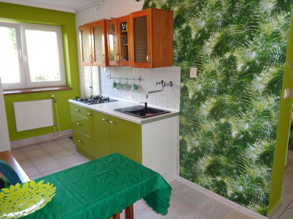 Uroczy Domek Z Ogrodem I Tarasem Myslenice Luaran gambar